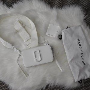 Marc Jacobs White Snapshot Bag